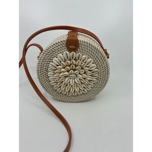 Round Woven Rattan Cowrie Shell Crossbody Bag White Natural Boho Canteen Purse